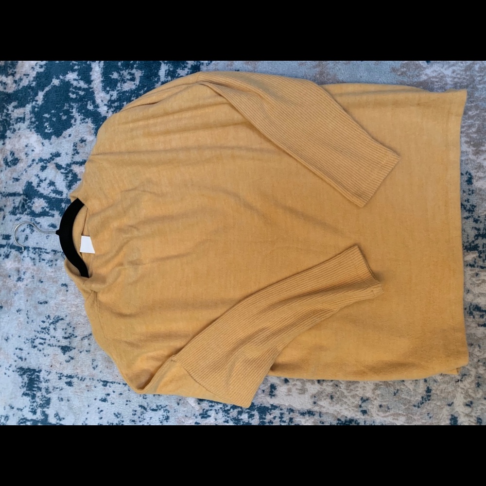 Super Soft H&M sweater